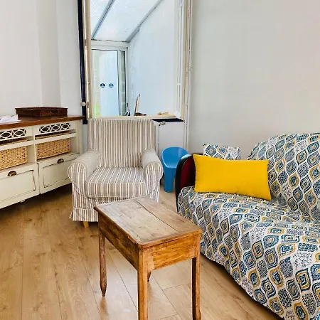 Holiday home Maison 50 Metres Plage/ Emplacement Excellent